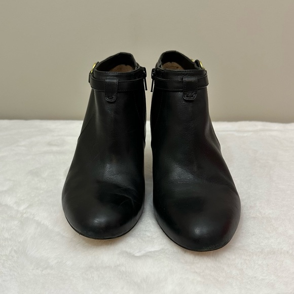 Coach Black Women’s Black Leather Salene Boots w Gold Ankle Bootie Heel Size 10 - Picture 5 of 16